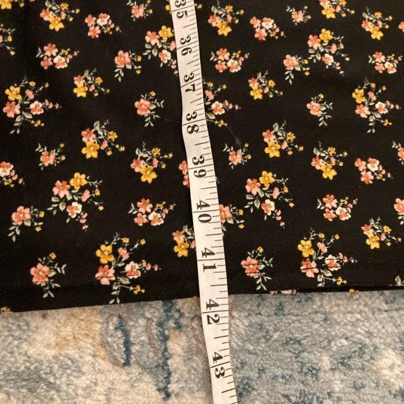 A06 Velvet Torch Pocket knit Dress A Line Black Pink Floral Midi Flowy Sz Medium - Picture 9 of 9